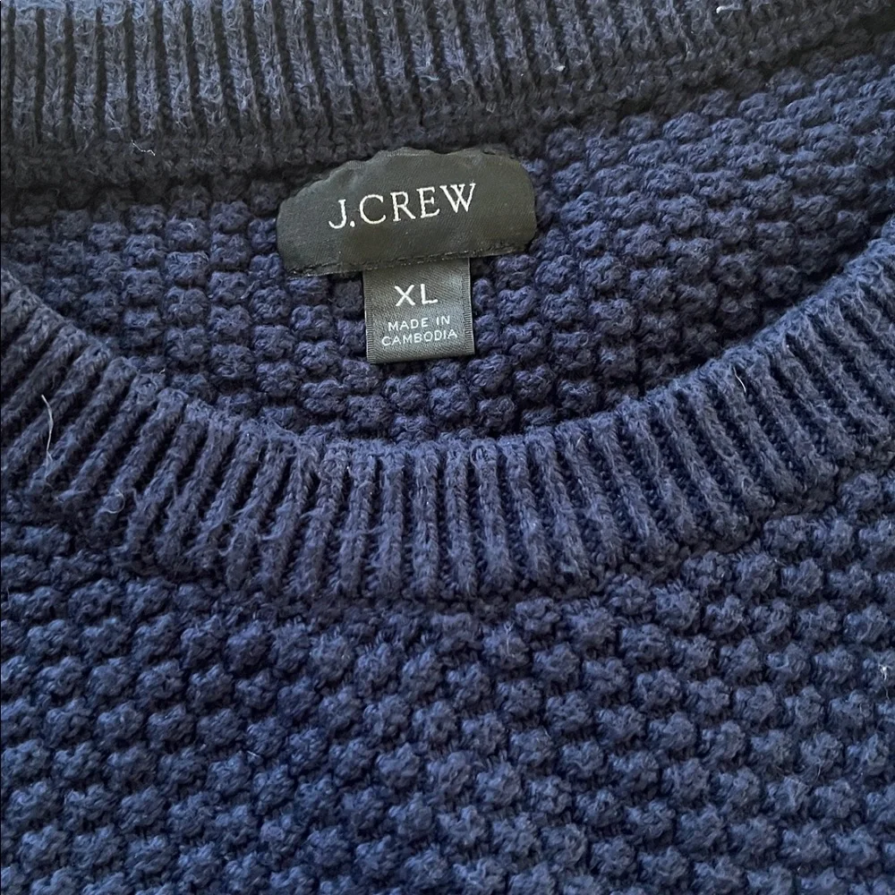 J Crew Men’s Cotton Checker Stitch Sweater in Navy size XL